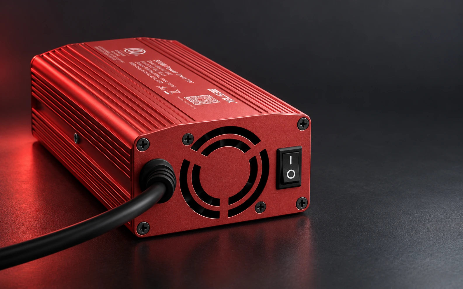 BESTEK 300W Car Power Inverter with 3.1A Dual USB Ports construction and protection detail